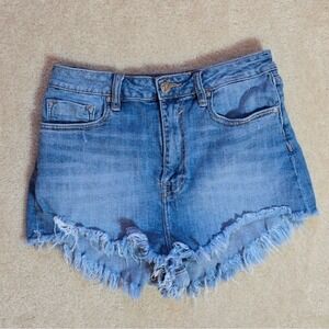 Vigoss Ace Short High Rise Frayed Raw Hem Denim Jean Shorts Medium Wash Size 28"